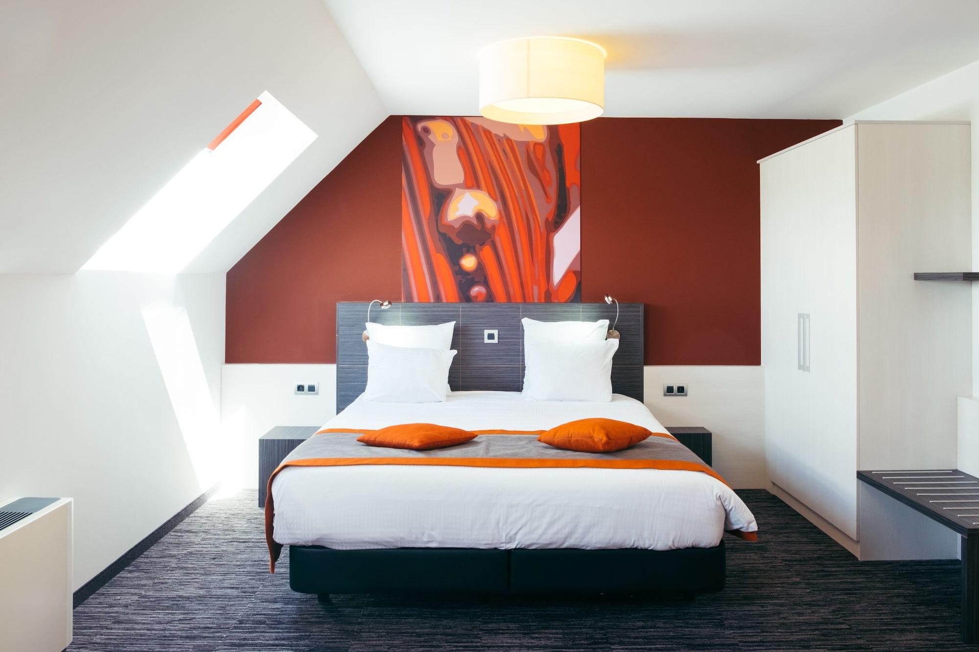 Orange Hotel La Louvière المظهر الخارجي الصورة